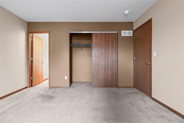 2205 Berrywood Court, Arnold, MO 63010