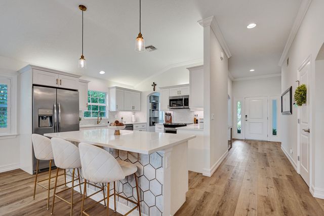 17572 W Cinquez Park Rd Road W, Jupiter, FL 33458