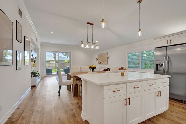 17572 W Cinquez Park Rd Road W, Jupiter, FL 33458