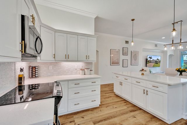 17572 W Cinquez Park Rd Road W, Jupiter, FL 33458