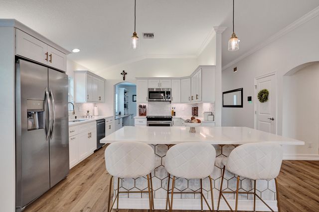17572 W Cinquez Park Rd Road W, Jupiter, FL 33458