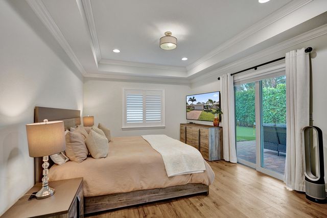 17572 W Cinquez Park Rd Road W, Jupiter, FL 33458