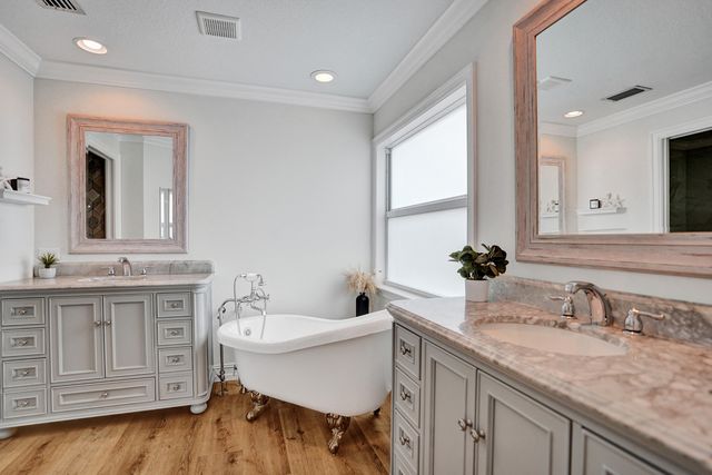 17572 W Cinquez Park Rd Road W, Jupiter, FL 33458