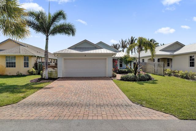 17572 W Cinquez Park Rd Road W, Jupiter, FL 33458