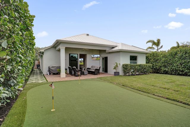 17572 W Cinquez Park Rd Road W, Jupiter, FL 33458