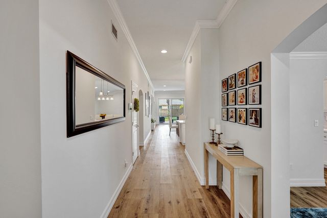 17572 W Cinquez Park Rd Road W, Jupiter, FL 33458