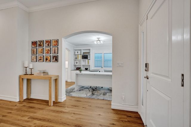 17572 W Cinquez Park Rd Road W, Jupiter, FL 33458