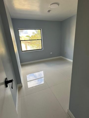 8350 N Missionwood Circle C-21, Miramar, FL 33025