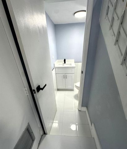 8350 N Missionwood Circle C-21, Miramar, FL 33025