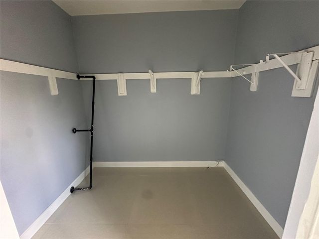 8350 N Missionwood Circle C-21, Miramar, FL 33025