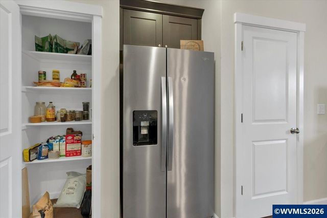 1830 SE Hankel St, Dallas, OR 97338