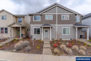1830 SE Hankel St, Dallas, OR 97338