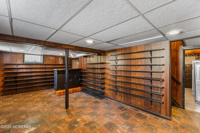 93 Willow Street, Elmwood Park, NJ 07407