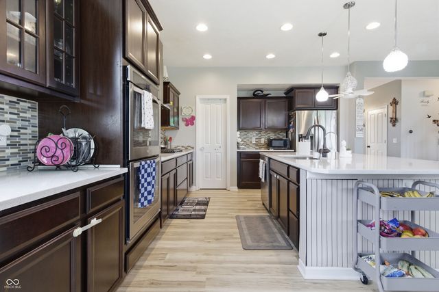 2438 Southward Drive, Greenwood, IN 46143