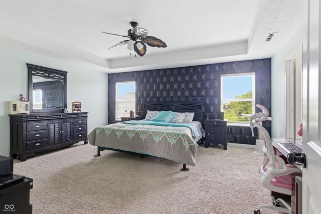 2438 Southward Drive, Greenwood, IN 46143