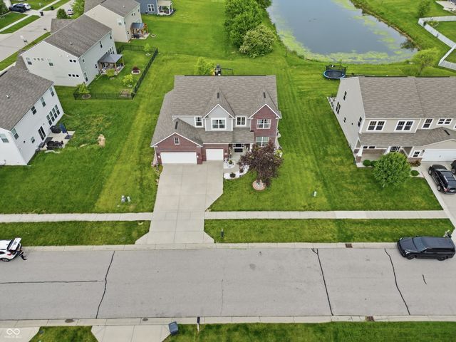 2438 Southward Drive, Greenwood, IN 46143