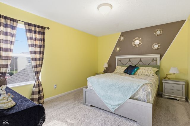 2438 Southward Drive, Greenwood, IN 46143