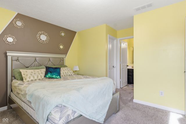 2438 Southward Drive, Greenwood, IN 46143