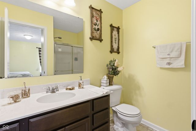 2438 Southward Drive, Greenwood, IN 46143
