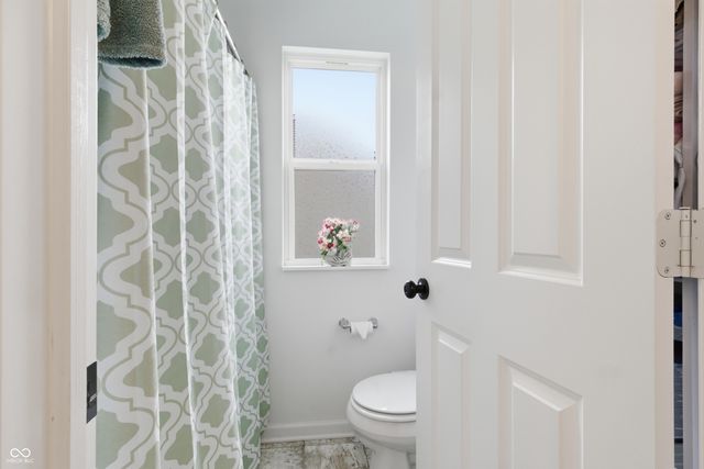 2438 Southward Drive, Greenwood, IN 46143