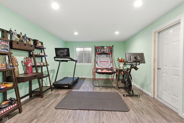 2438 Southward Drive, Greenwood, IN 46143