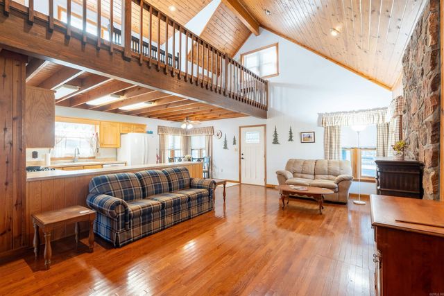 54 Woodland Cove Drive, Heber Springs, AR 72543