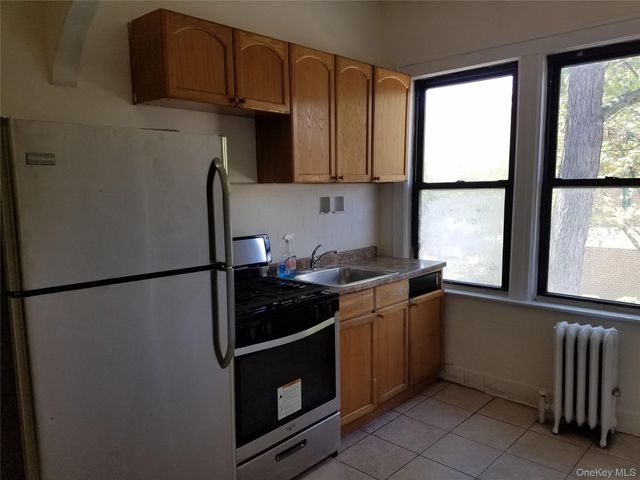 7101 35th Avenue, Jackson Heights, NY 11372