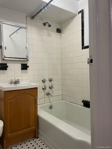 7101 35th Avenue, Jackson Heights, NY 11372