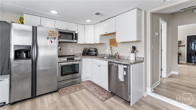 118 S Coastal Highway, Port Wentworth, GA 31407