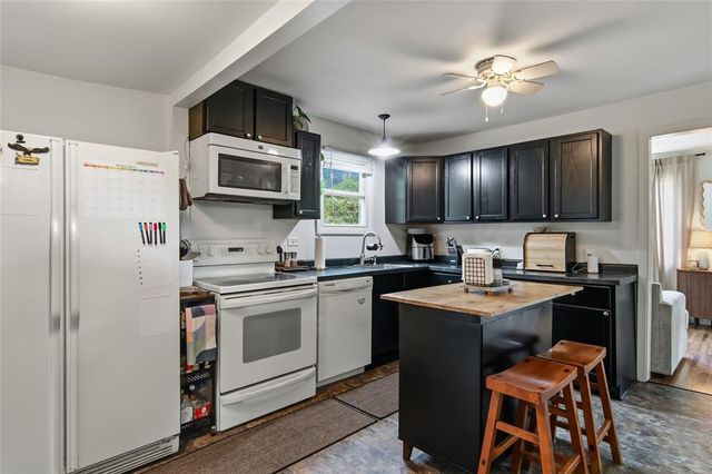 1110 Andover Avenue, Eau Claire, WI 54703