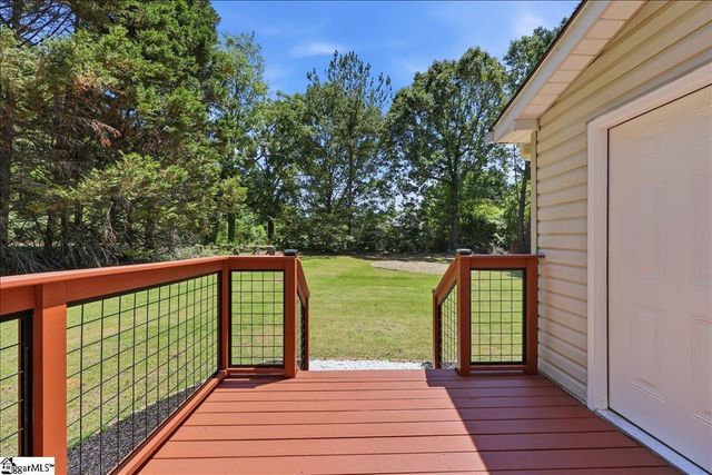 1 Brooke Lee Circle, Taylors, SC 29687