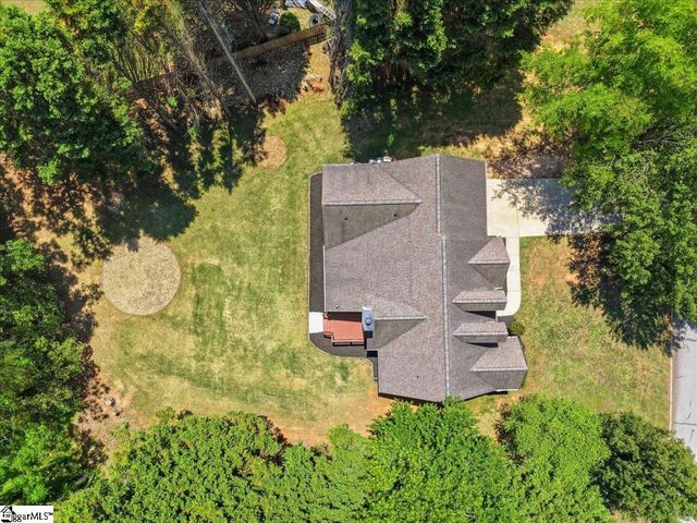 1 Brooke Lee Circle, Taylors, SC 29687