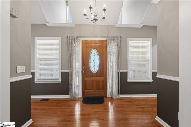 1 Brooke Lee Circle, Taylors, SC 29687