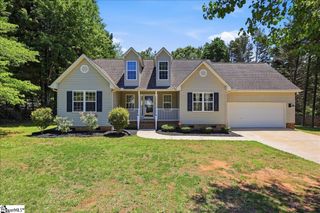 1 Brooke Lee Circle, Taylors, SC 29687