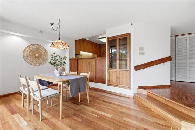 1525 Wilder Avenue 405, Honolulu, HI 96822
