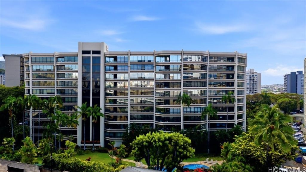 1525 Wilder Avenue 405, Honolulu, HI 96822