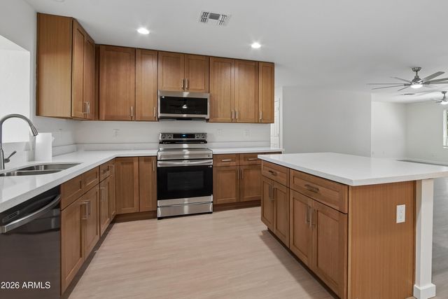 1342 W MENDOZA Avenue, Mesa, AZ 85202