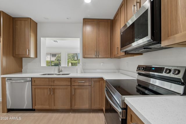 1342 W MENDOZA Avenue, Mesa, AZ 85202