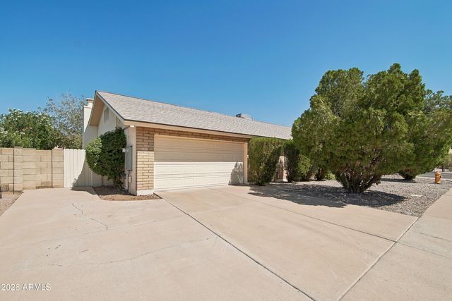 1342 W MENDOZA Avenue, Mesa, AZ 85202