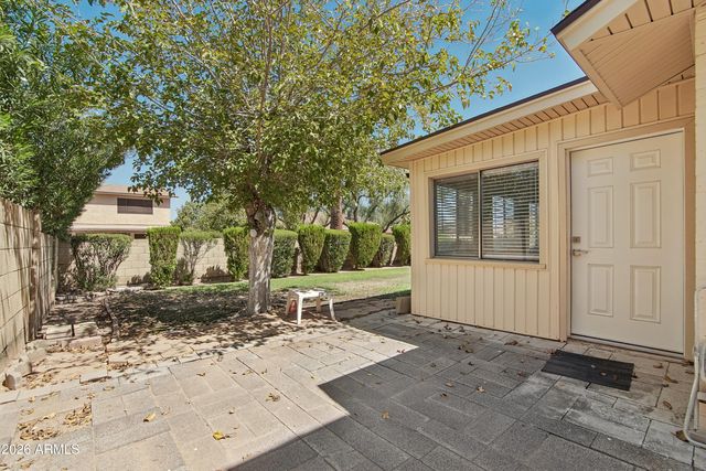 1342 W MENDOZA Avenue, Mesa, AZ 85202
