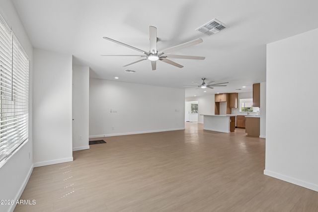 1342 W MENDOZA Avenue, Mesa, AZ 85202