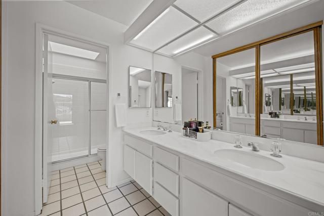 1065 Brewley Lane, Vista, CA 92081