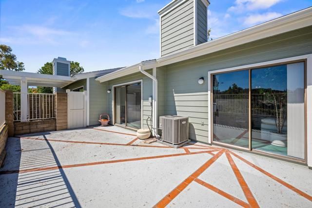 1065 Brewley Lane, Vista, CA 92081