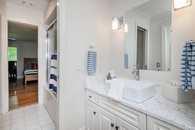 4 Harbour View Drive, New Fairfield, CT 06812