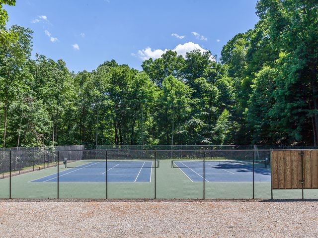 4 Harbour View Drive, New Fairfield, CT 06812