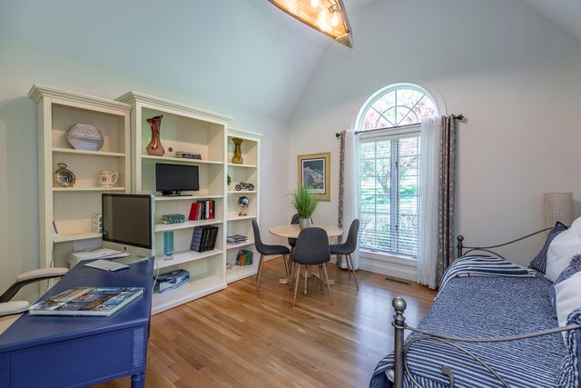 4 Harbour View Drive, New Fairfield, CT 06812