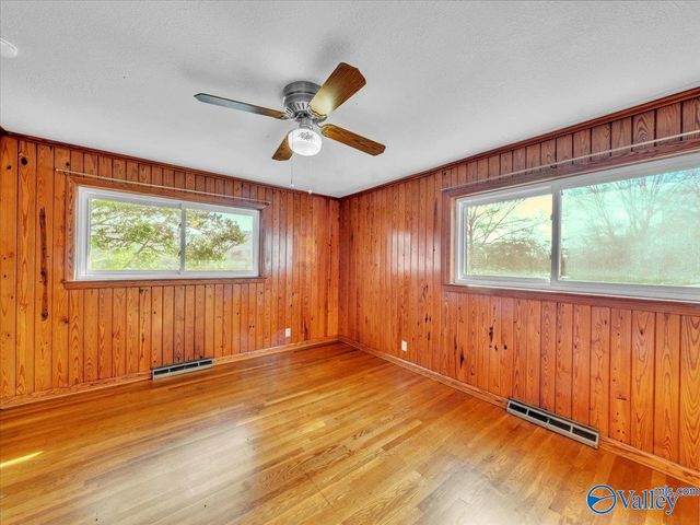 2212 Alabama Avenue NW, Fort Payne, AL 35967