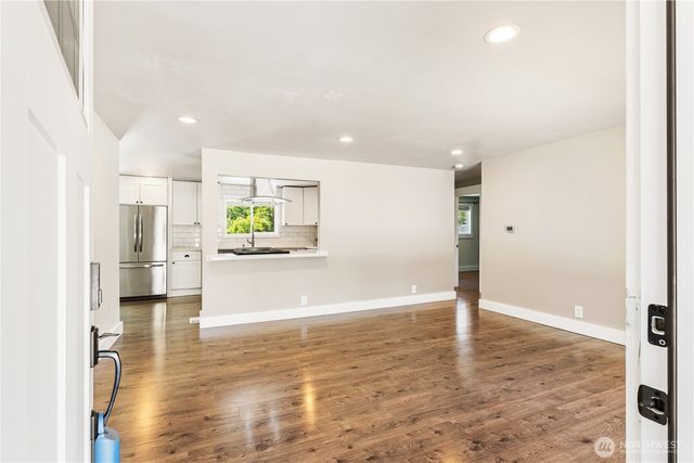 11510 Military Road SW, Lakewood, WA 98498
