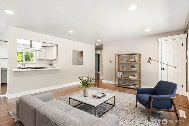 11510 Military Road SW, Lakewood, WA 98498