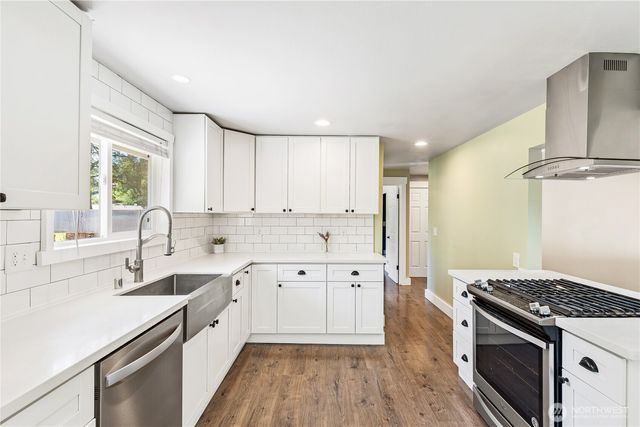 11510 Military Road SW, Lakewood, WA 98498